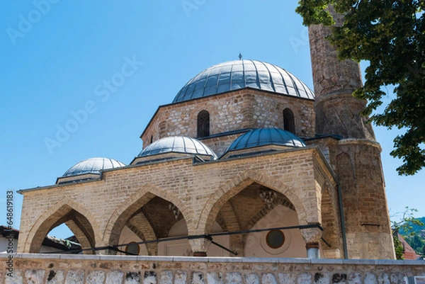 Fototapeta Gazi Husrev-beg Mosque in the old city of Sarajevo, build by the Ottoman in the 16th century, Bosnia and Herzegovina