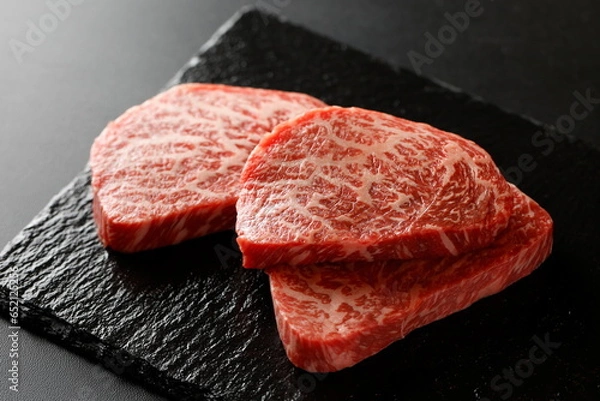 Fototapeta 黒毛和牛のももステーキ