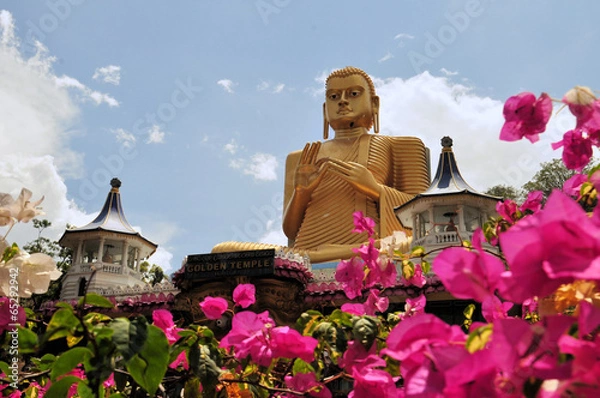 Obraz Golden Buddha of Dambulla, Sri Lanka.