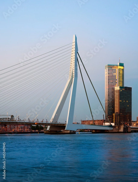 Fototapeta Erasmus Bridge and Maastoren, Rotterdam, The Netherlands