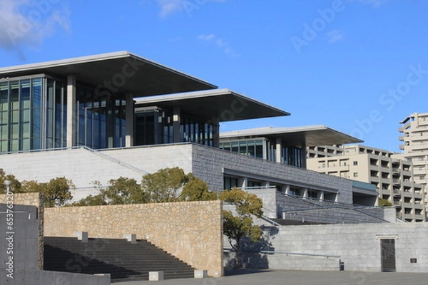 Obraz 兵庫県立美術館