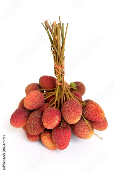 Fototapeta Lychee. bunch of fresh lychees isolated on white background