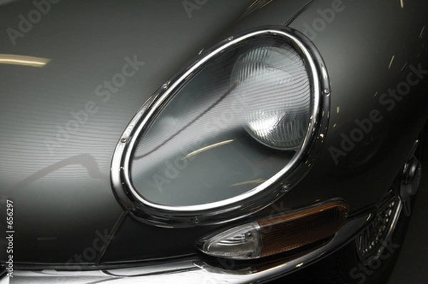 Obraz e-type jaguar front headlight