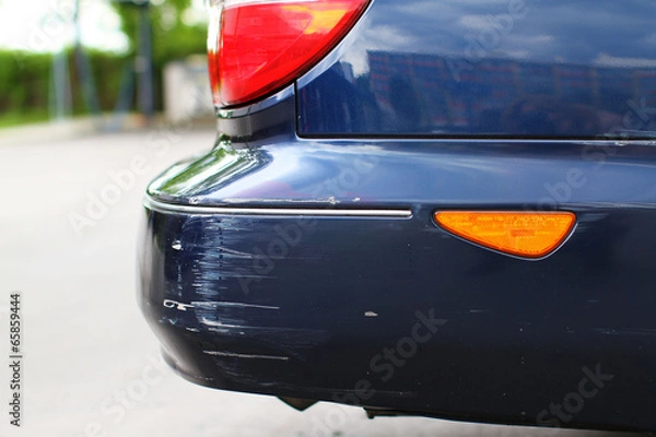 Obraz Uszkodzenie samochodu