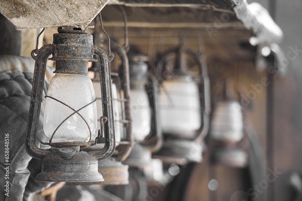 Obraz Zabytkowe lampy