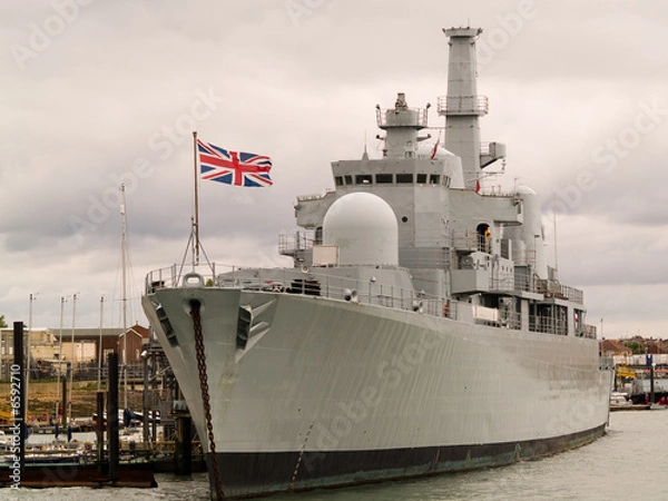 Obraz British war ship tied alongside.