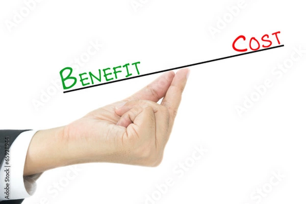 Obraz Benefit vs Cost comparison