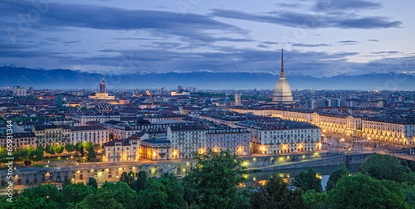 Fototapeta Turyn (Turyn), panorama w wysokiej rozdzielczości o zmierzchu