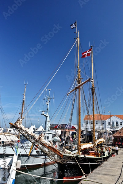 Fototapeta Allinge Harbour