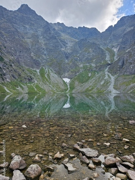 Obraz Czarny Staw pod Rysami lake reflection
