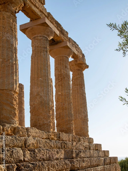 Obraz Ruins in Temple Valley