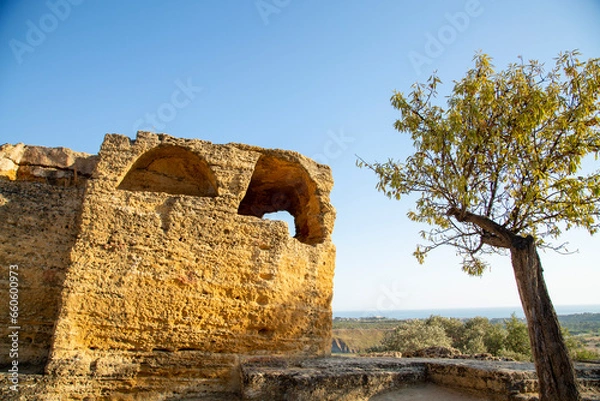 Obraz View from old Agrigento town ancient walls