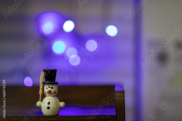Obraz snowman on a table