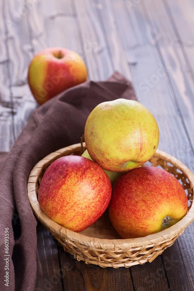 Obraz Apples in bucket