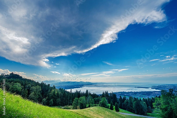 Obraz Der Bodensee unter einer dunklen Regenwolke