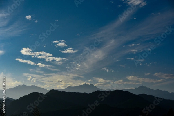 Fototapeta 信州秋の風景　青空と雲と山並み