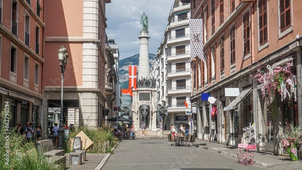 Obraz Panorama to the famous elephant fountain in the city Chambéry, France.
