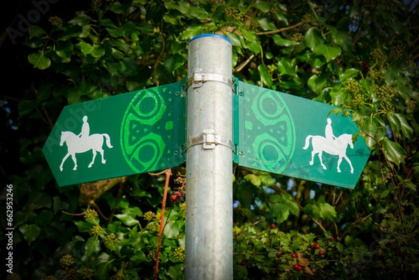 Fototapeta Bridle path