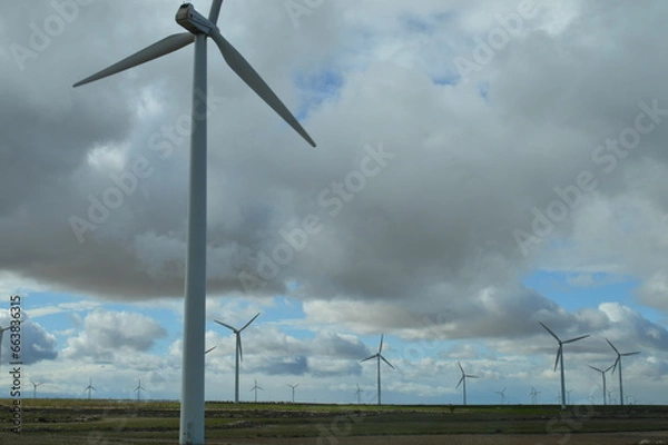 Obraz molino de viento sustentable