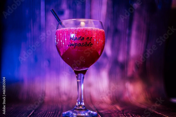 Obraz refreshing natural fruit cocktail in a balloon glass