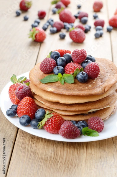 Fototapeta Pancakes with berries
