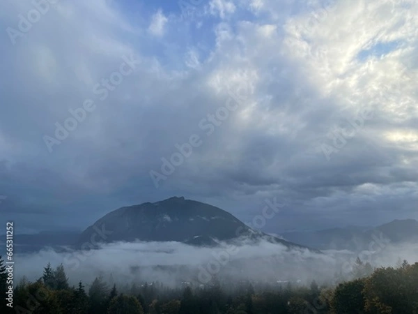 Obraz Mountain view with stormy skies