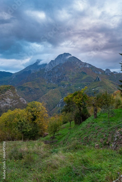 Obraz Mountain view in autumn