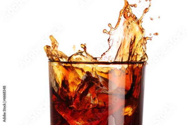 Fototapeta plusk w szklance