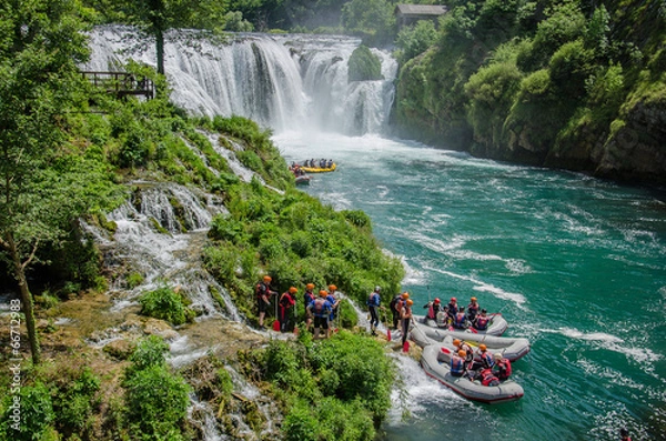 Fototapeta Rafting on Una river at Strbacki Buk