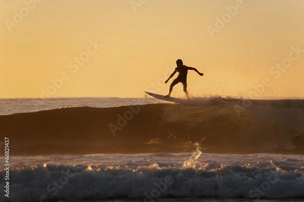 Obraz On top of the wave