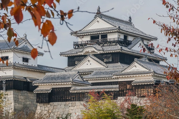 Obraz 秋の松山城の大天守と一の門南櫓