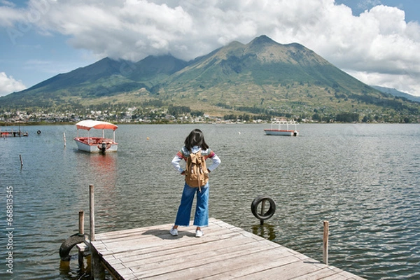 Fototapeta Landscape of the Imbabura volcano and San Pablo lake in Otavalo, Ecuador.