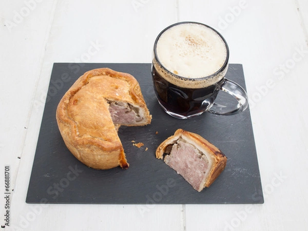 Fototapeta pork pie and beer