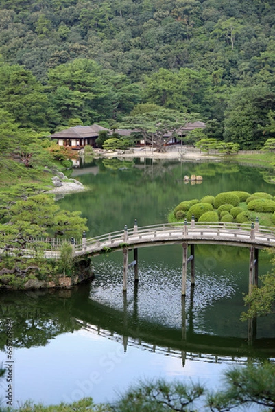 Obraz 晩夏の栗林公園の庭