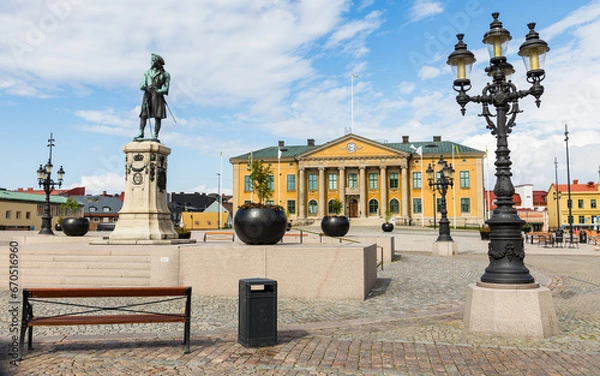 Obraz Statue of Karl XI and Town Hall in Karlskrona, Sweden