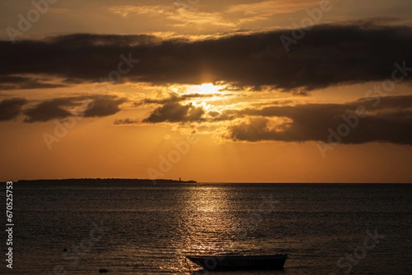 Fototapeta Barco ao por do sol