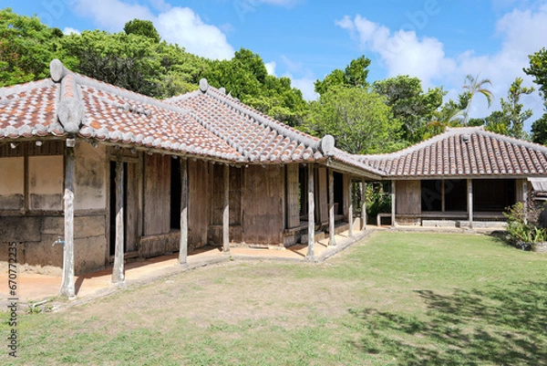 Obraz 伊是名島の古民家