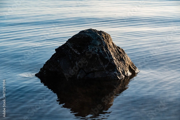Obraz Rock in Mountain lake