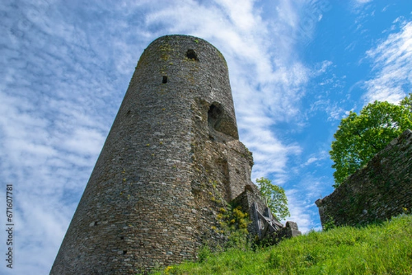 Obraz The Melusine Tower dates back to the early thirteenth century, According to legend, the tower was built by the fairy Melusine. Mervent-Vouvant,Vendée,FRANCE.