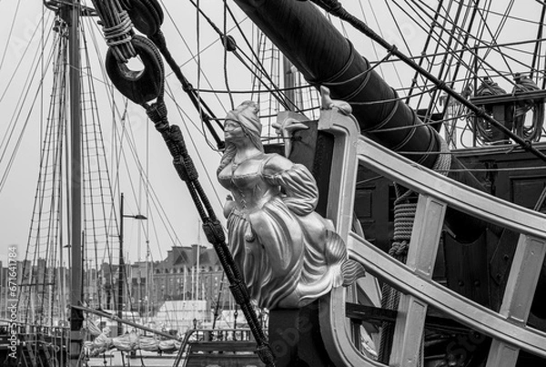 Obraz Black and white photo of a mermaid on the bow of a Corsair frigate, Brittany, FRANCE.