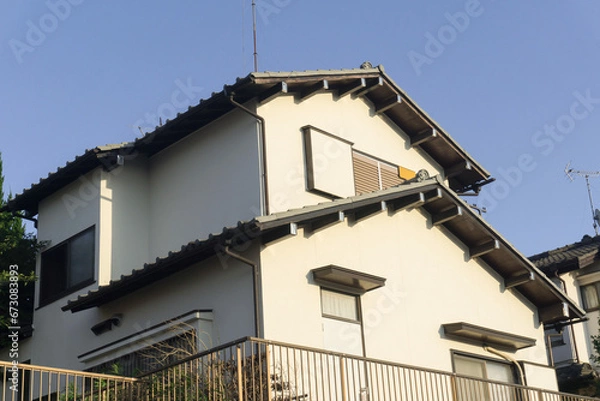 Obraz 越屋根の住宅