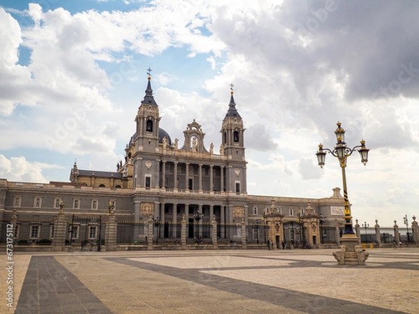 Obraz Catedral de la Almudena en Madrid