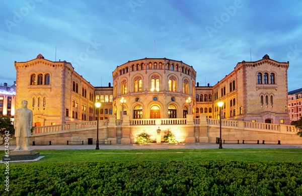 Obraz Parlament Oslo - panorama w nocy