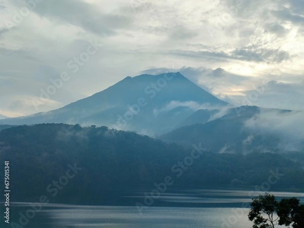 Obraz 御池展望台から望む御池と高千穂峰