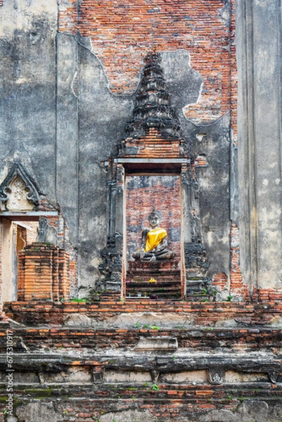 Obraz タイ国アユタヤの遺跡ワット・ボロム・プッターラーム