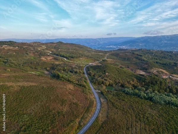 Fototapeta Road between the mountains