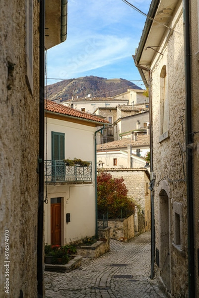 Fototapeta Civitella Alfedena, Abruzzo, small village in Italy in the autumn, concept of tranquility and relax.