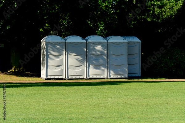 Obraz Five white portaloos