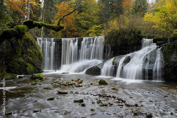 Fototapeta Geratser Wasserfall.