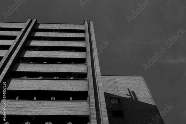 Obraz Towering Apartment Building